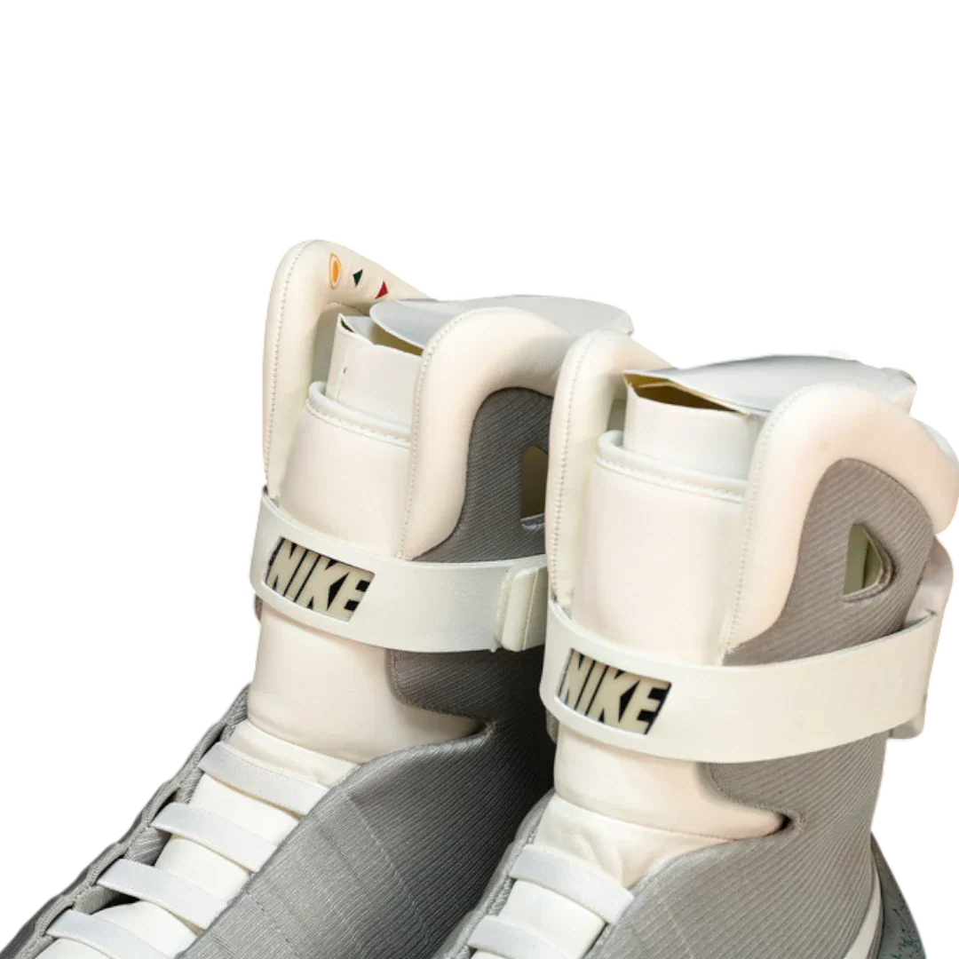 Air MAG Back To The Future (Auto-Lacing) 2016