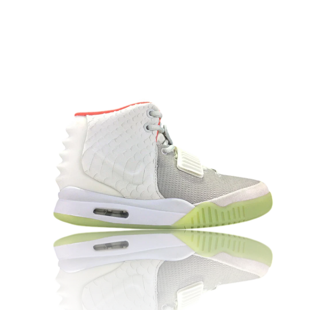 Air Yzy 2 SP 'Pure Platinum'