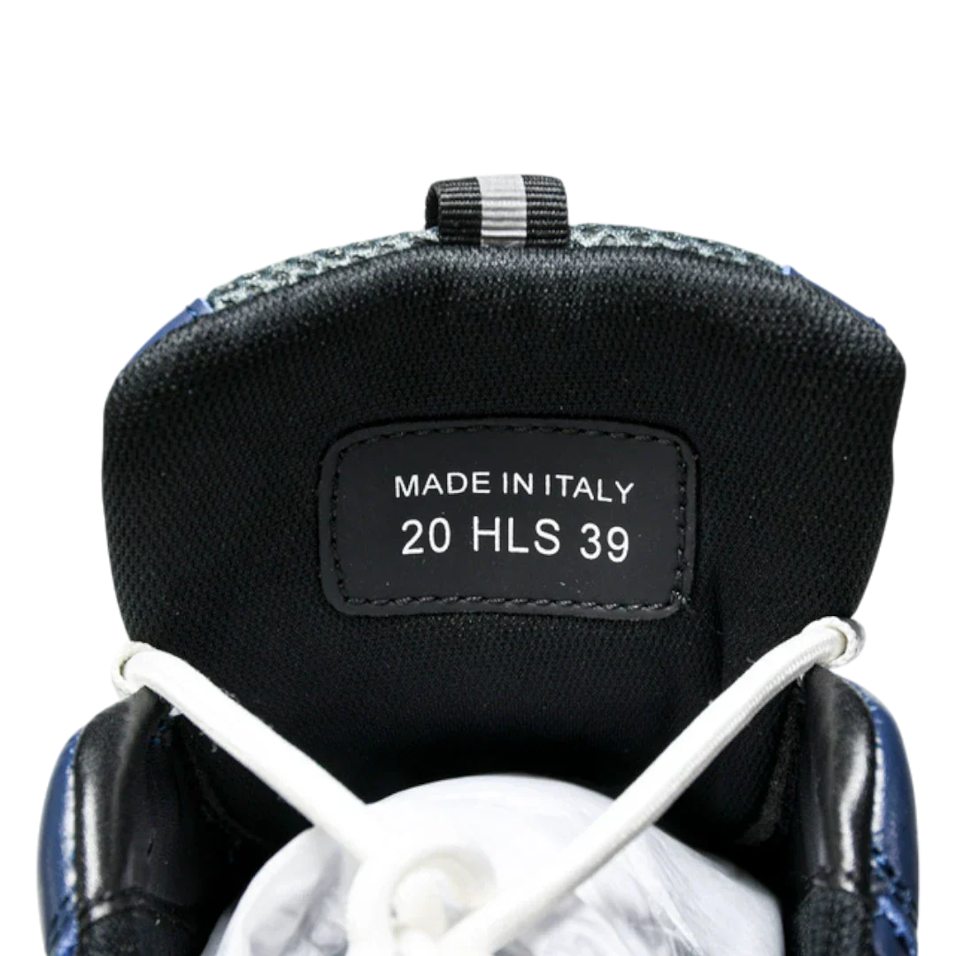 Dlor B22 'Blue Black'
