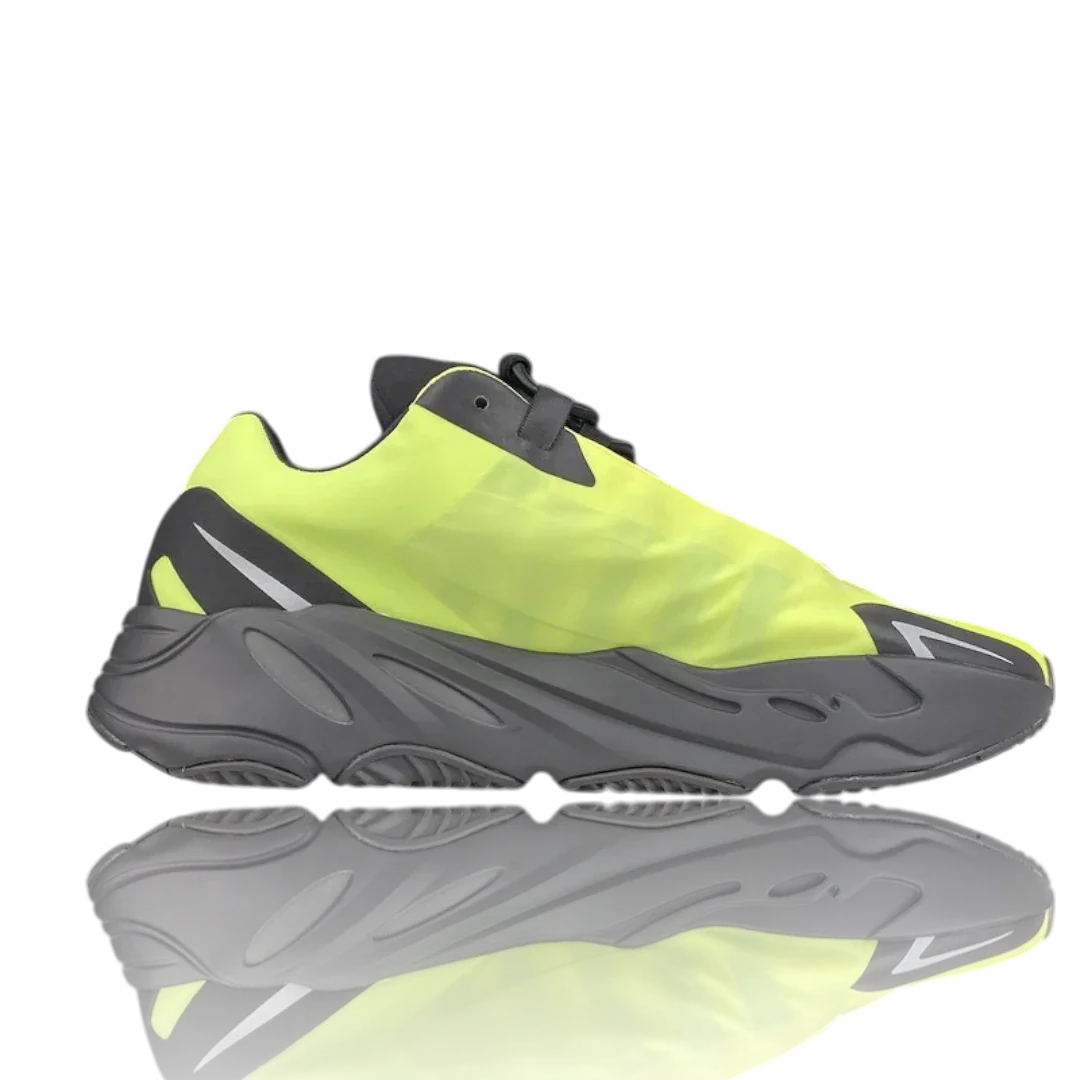 Yzy 700 MNVN 'Phosphor'