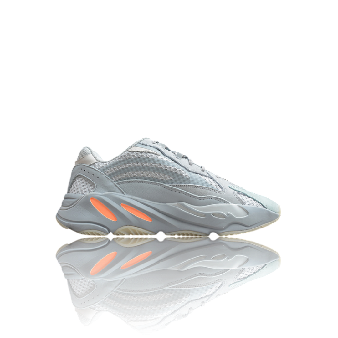 Yzy 700 V2 'Inertia'