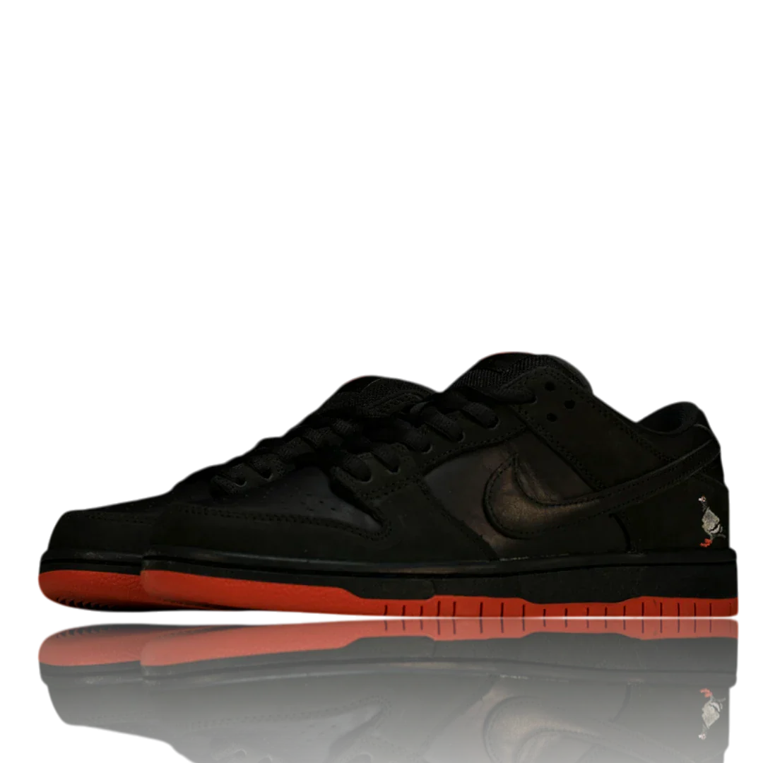 Jeff Staple x SB Dnk Low 'Black Pigeon'