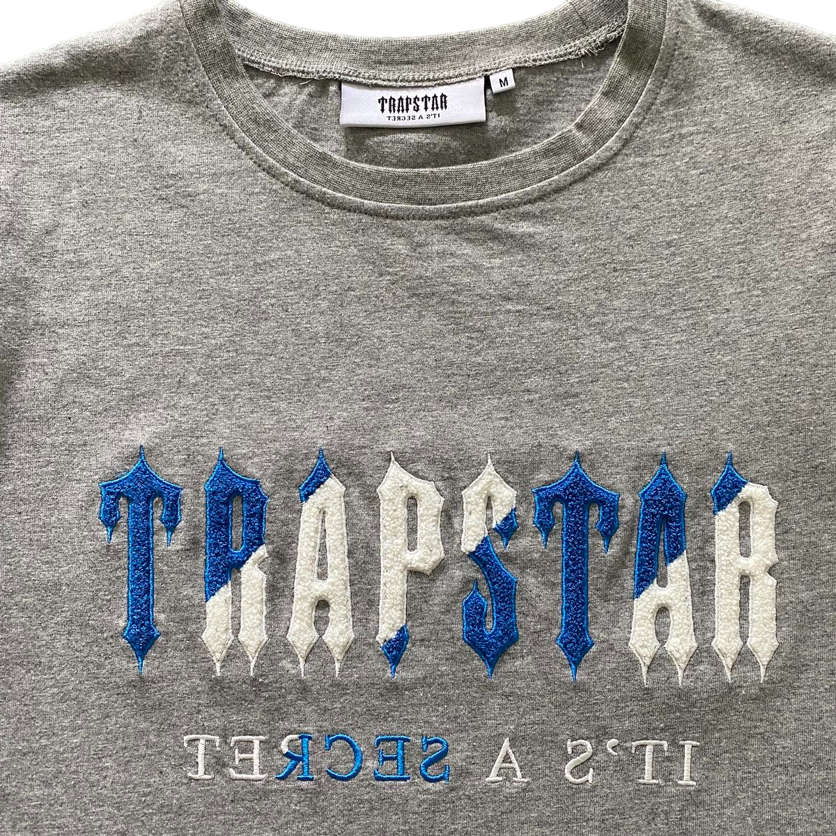 Trapstar Chenille Decoded Short Set - (GREY/DAZZLING BLUE)