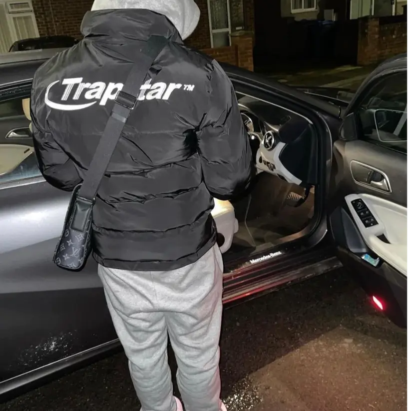 Trapstar Hyperdrive Puffer Jacket 2.0 - (BLACK/WHITE) Wreps