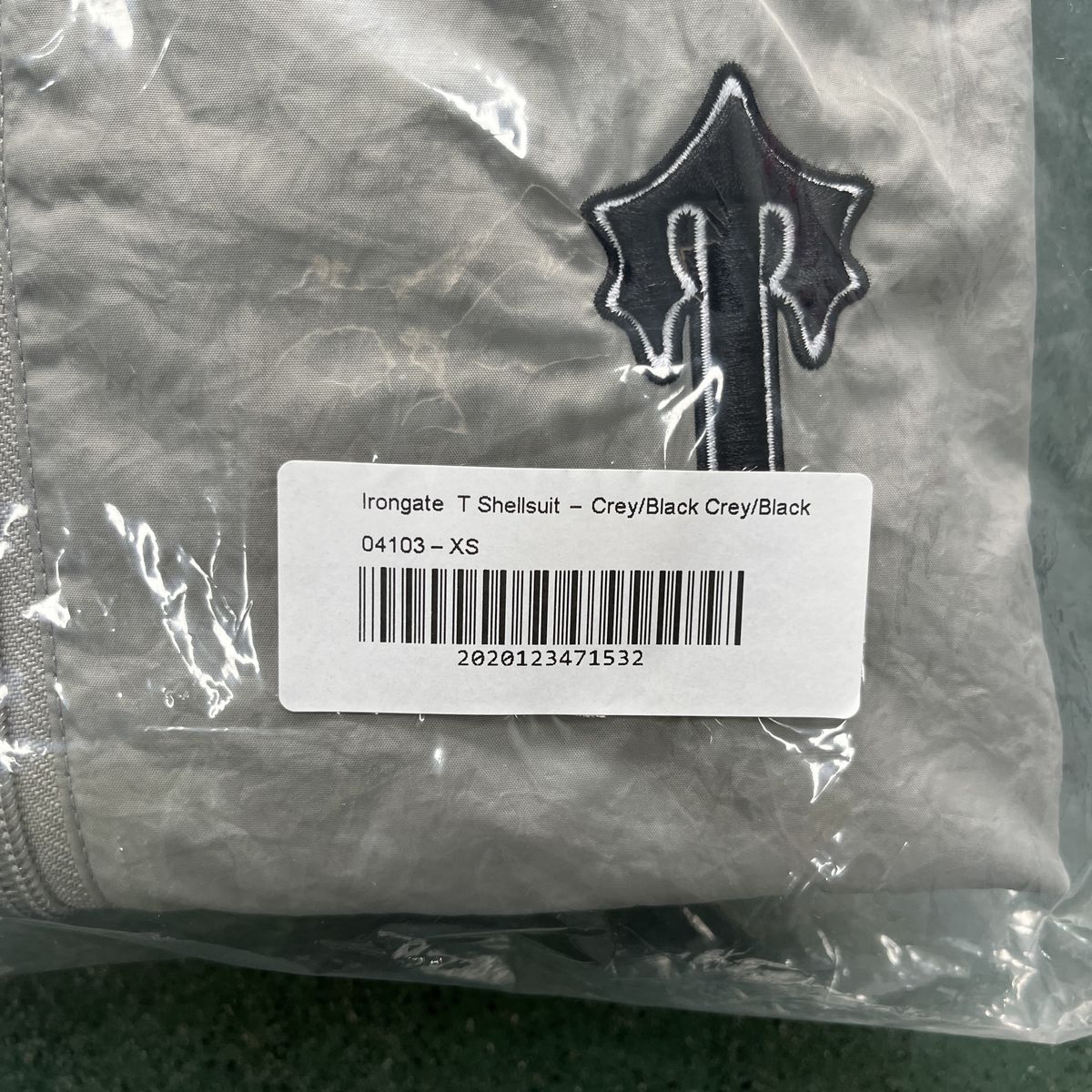Trapstar Irongate T Shellsuit - (GREY/BLACK)