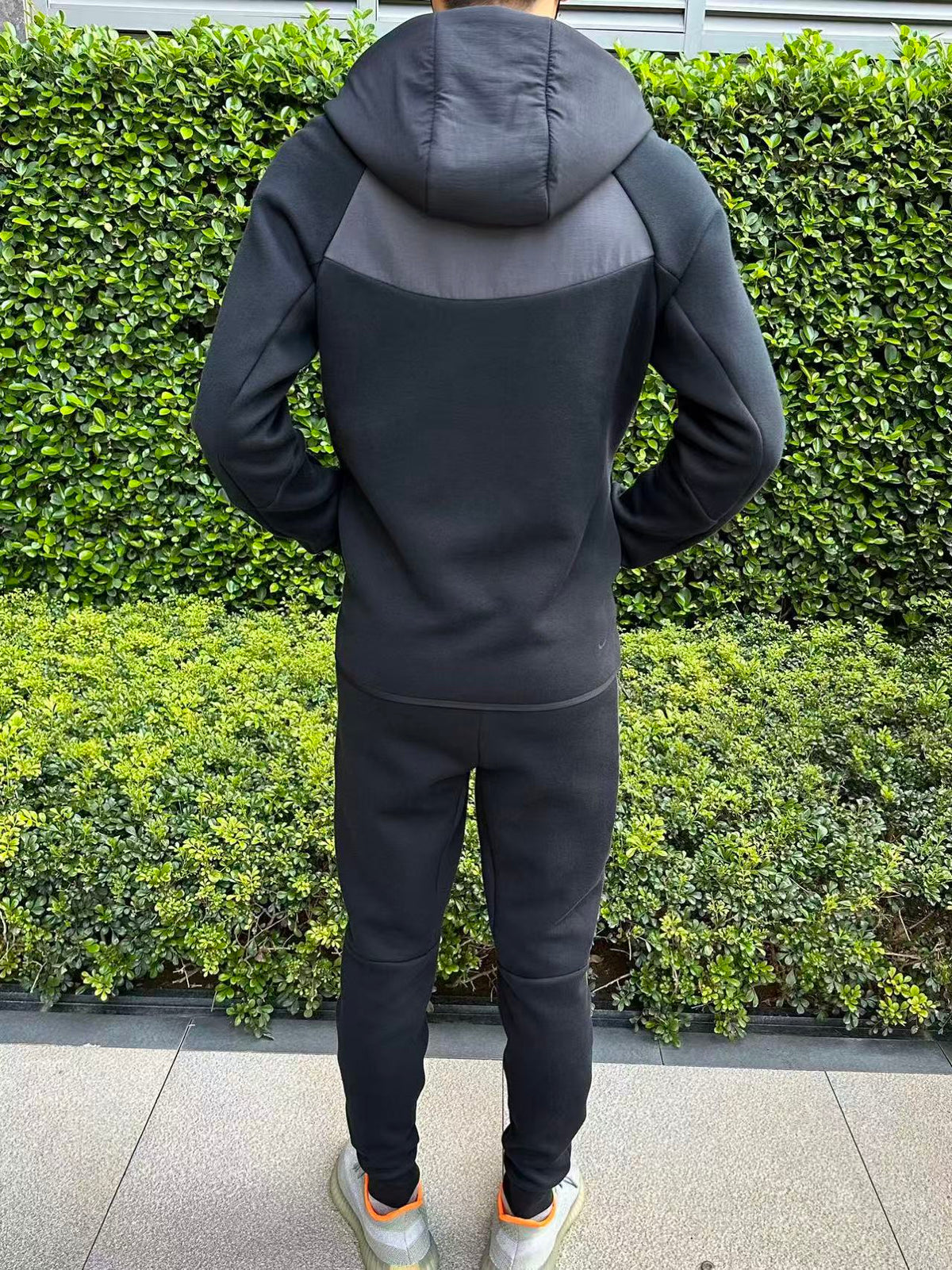 Tech Fleece Tracksuit - Black/Dark Smoke Grey/Neon Yellow