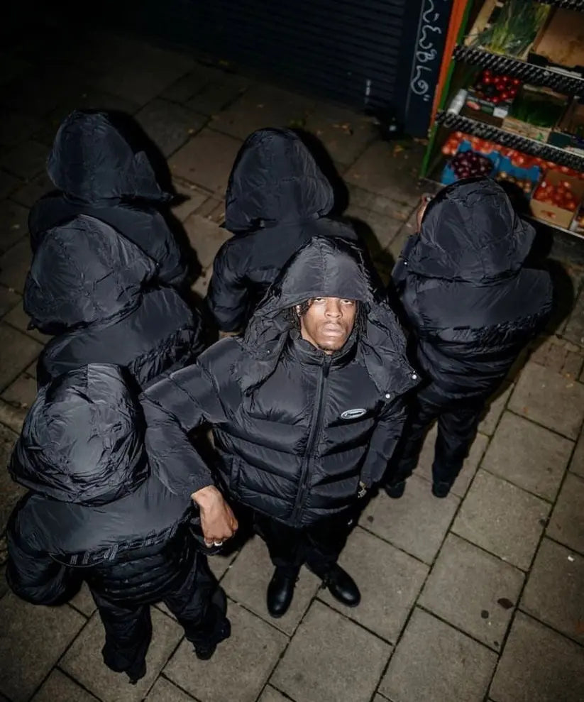 Trapstar Hyperdrive Detachable Hooded Puffer Jacket - (TRIPLE BLACK) Wreps