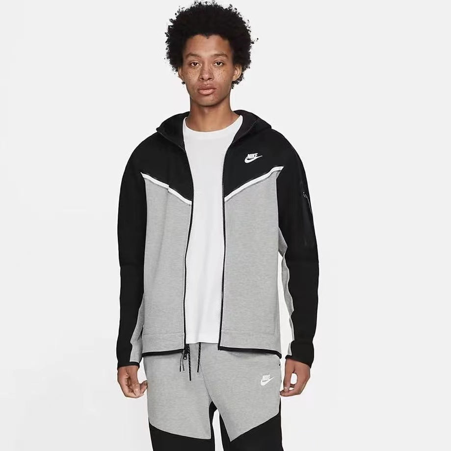 Tech Fleece Tracksuit - Black & Grey