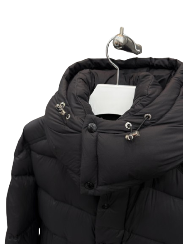 MC - V (Black)