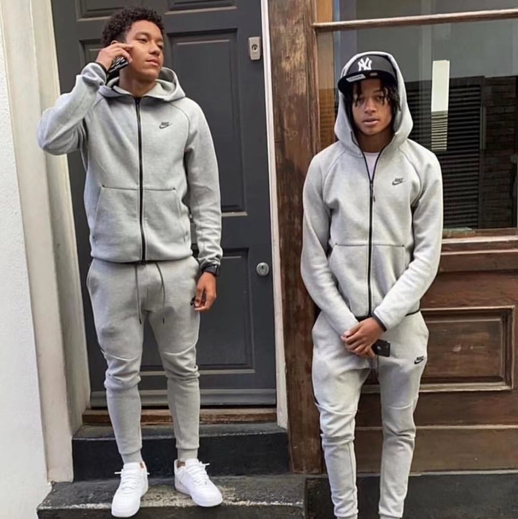 Tech Fleece Tracksuit - Grey