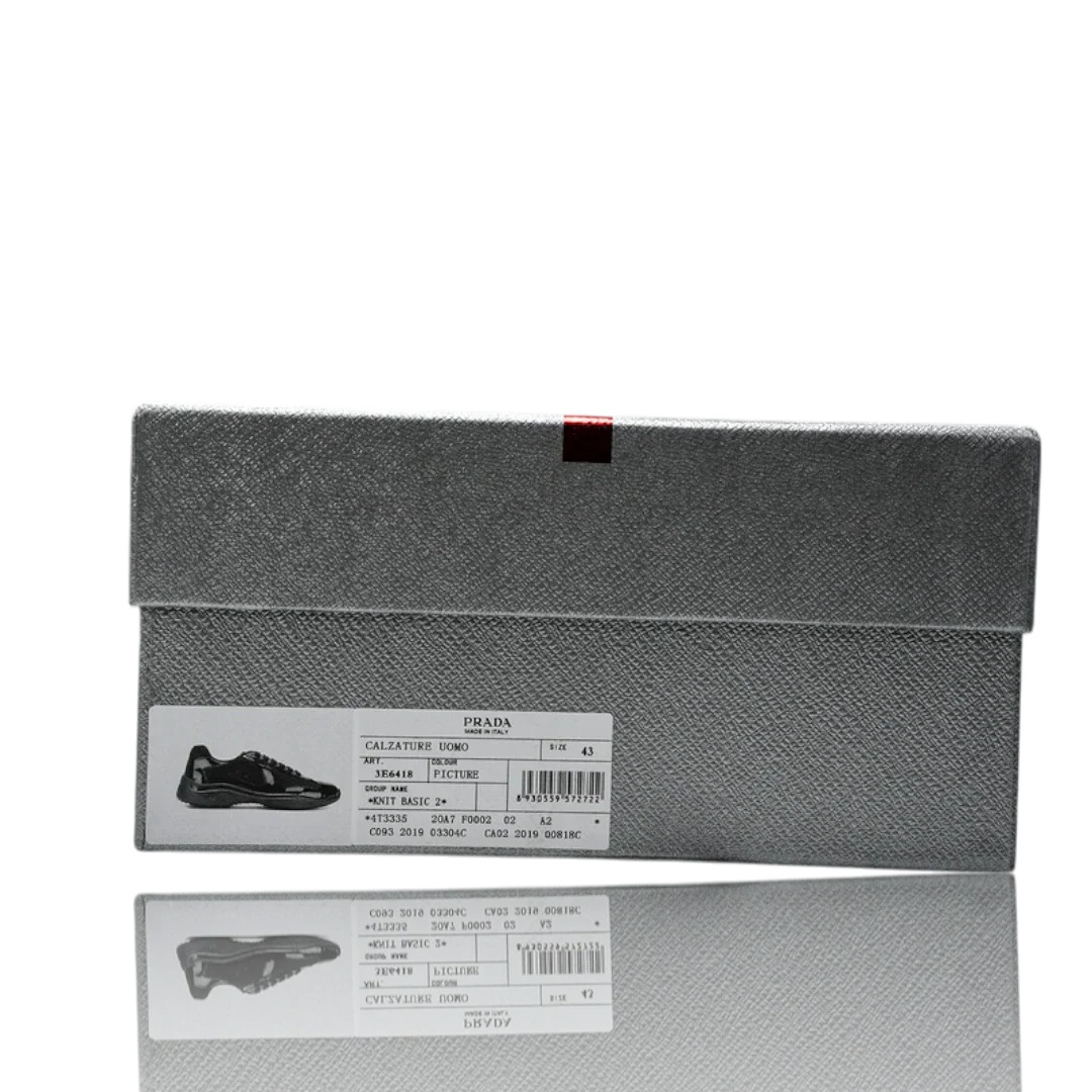 Prada America's Cup 'Black'