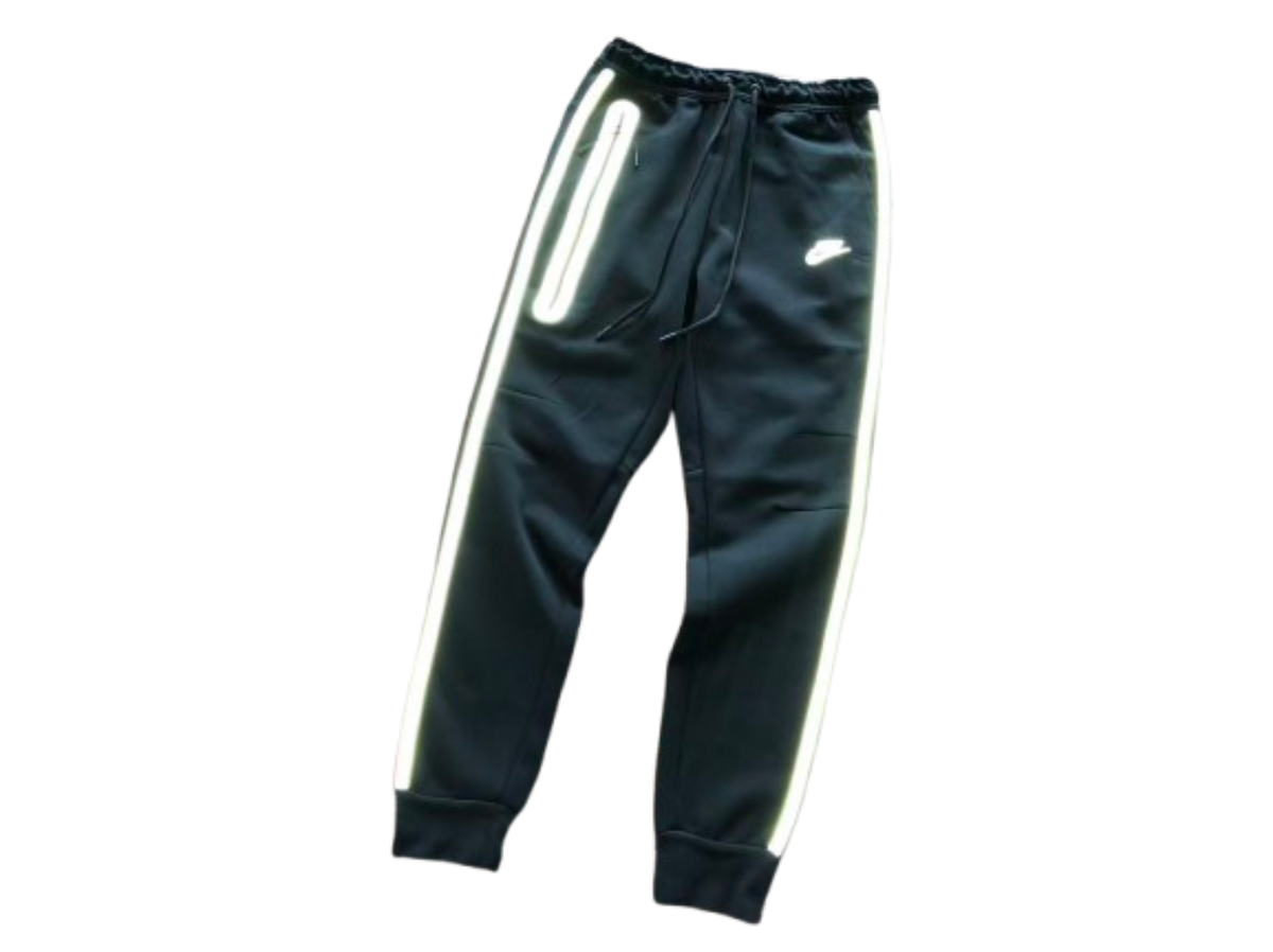 Tech Fleece Tracksuit - Black/Reflective