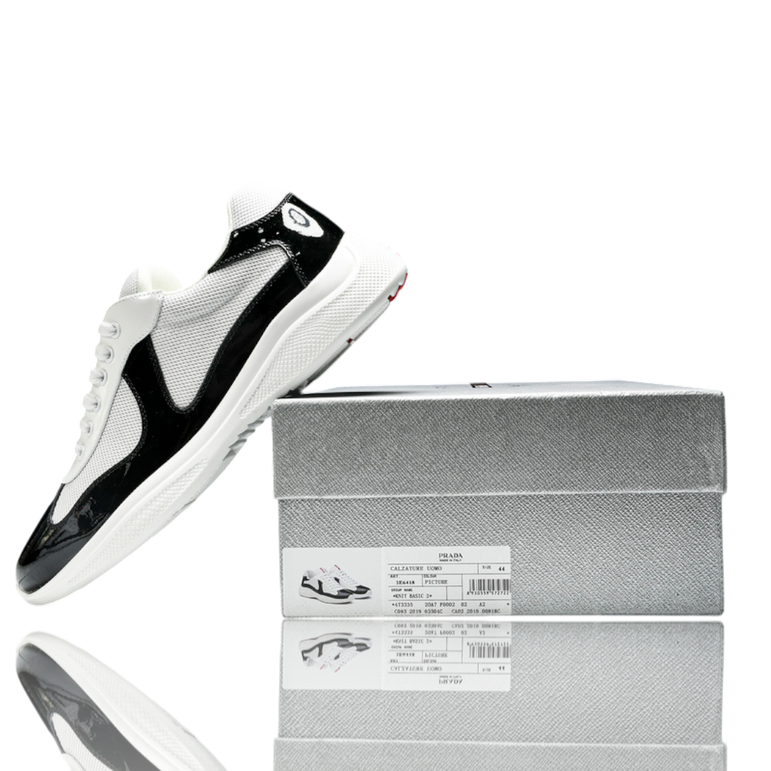 Prada America's Cup 'Silver Black White' II