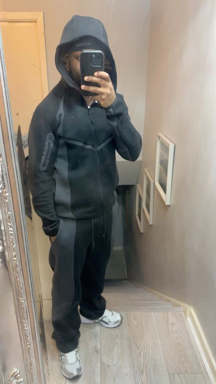 NEW SZN Tech Fleece Tracksuit - Black & Grey