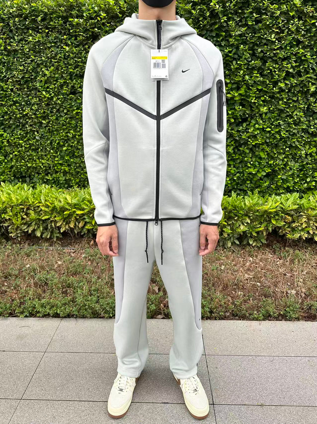 NEW SZN Tech Fleece Tracksuit - Heather Grey